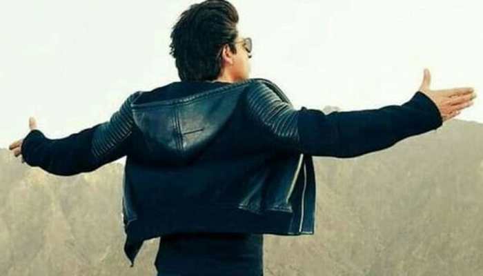 Delhi Boy Moved To Mumbai With Rs 1500, Today He's A Big Bollywood Star With Net Worth Over Rs 6,310 Cr 