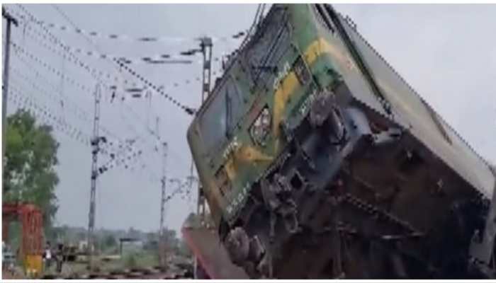 West Bengal: Two Goods Trains Collide At Onda Railway Station In Bankura