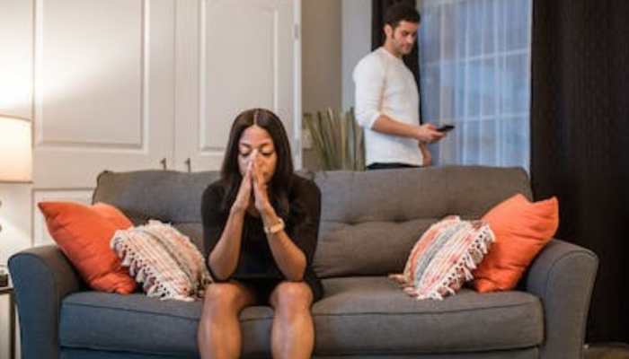 Digital Drama: 7 Ways Social Media May Negatively Affect Your Relationship
