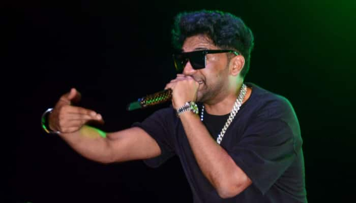 Punjabi Singer Guru Randhawa Shares Throwback Video Reminiscing Old Days