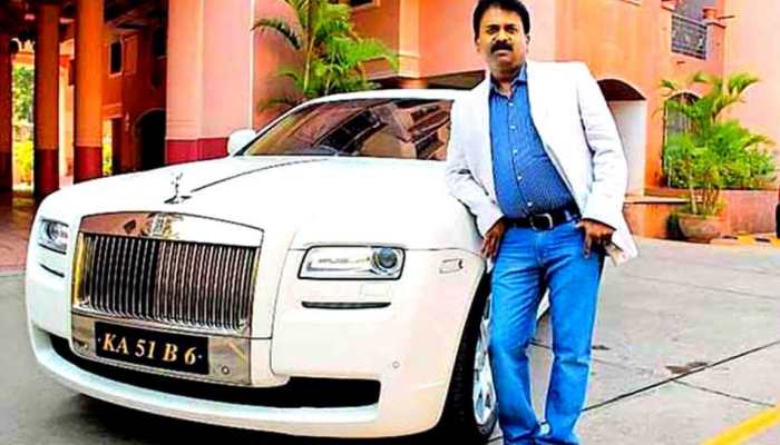 Who Is Ramesh Babu? Fought Extreme Poverty And Hunger Once, This &#039;Billionaire Barber&#039; Now Owns 400 Luxury Cars