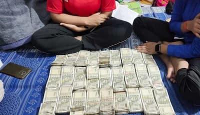 UP Viral News:  SHO's Kids' Photo With Rs 500 Notes Shocks Police Department, Probe Ordered
