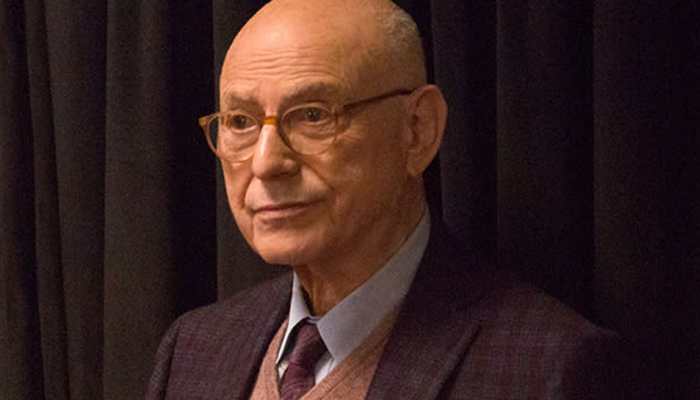 Oscar-Winning Actor Alan Arkin Dies At 89, Family Remembers 'Loving Father'