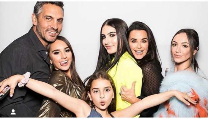 ‘Real Housewives’ Star Kyle Richards, Mauricio Umansky Separate After 27 Years Of Marriage 