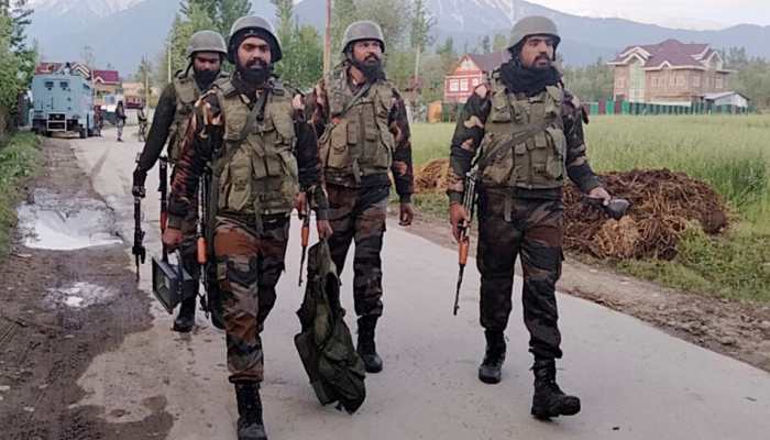 LeT Terror Associate Arrested In J&amp;K's Baramulla; Arms, Ammunition Recovered