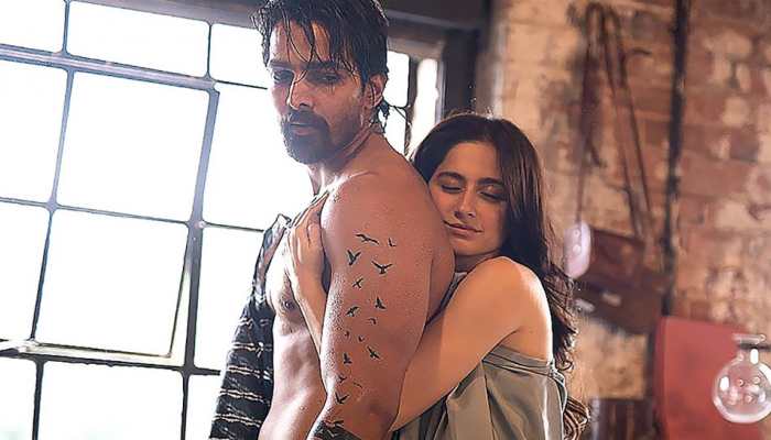 Sanjeeda Shaikh Secretly Dating Harshvardhan Rane? Unseen Pics From Their Vacay Go Viral