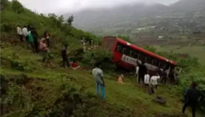 1 Dead, 19 Hurt As Bus Fall Into Gorge In Maharashtra’s Nashik