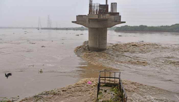 Kejriwal Seeks Amit Shah&#039;s Help As Yamuna Breaches Its All-Time Record, Says Flood Won&#039;t Send &#039;Good Message&#039; To World