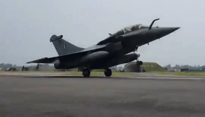 Defence Ministry Clears Proposals To Buy 26 Rafales, 3 Scorpene Submarines From France