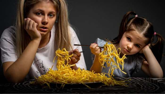 Parenting Tips: Expert Explains 5 Ways To Deal With Your Child&#039;s Junk Food Consumption