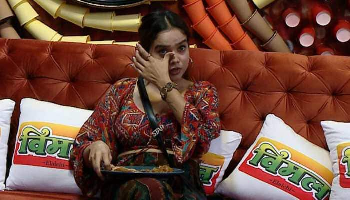 Bigg Boss OTT 2: Salman Khan Exposes Manisha Rani For Plotting Fake Love Angle Between Abhishek Malhan, Aashika Bhatia