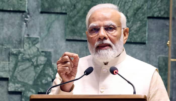 &#039;Jai Hind&#039;: PM Modi Pays Tributes To Fallen Soldiers On Kargil Vijay Diwas