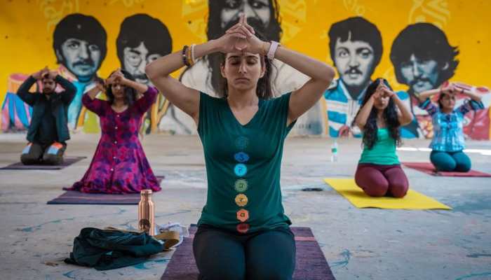 Kundalini Yoga May Benefit Elderly Women Who Are At Risk For Alzheimer's: Study
