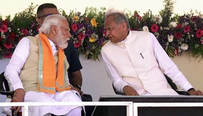 Ashok Gehlot Replies To PM Modi&#039;s &#039;Laal Diary&#039; Barb, Says &#039;Talk About Red Tomatoes&#039;