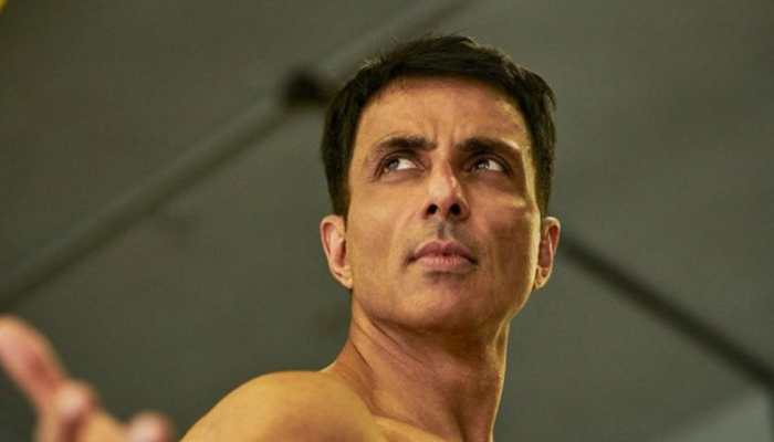 Bollywood News: Sonu Sood&#039;s fans organise blood donation drive to celebrate his 47th birthday