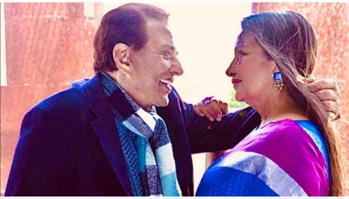 Dharmendra Spills The Beans On Kissing Shabana Azmi In 'Rocky Aur Rani Kii Prem Kahaani' 