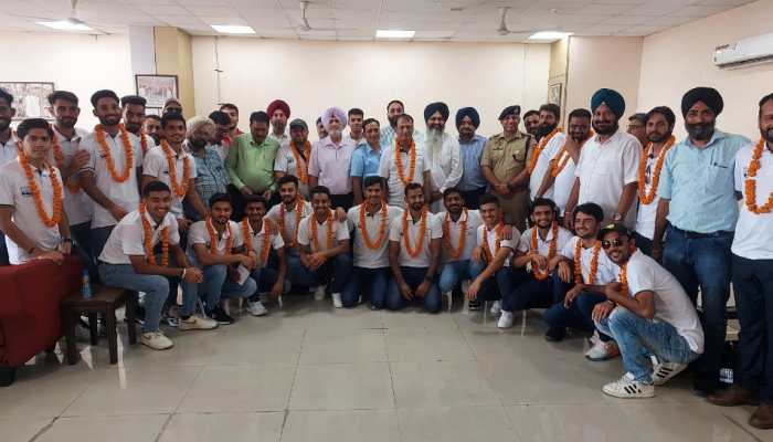 Asian Champions Trophy (ACT) 2023: Pakistan Hockey Team Arrive In India Via Attari-Wagah Border, WATCH