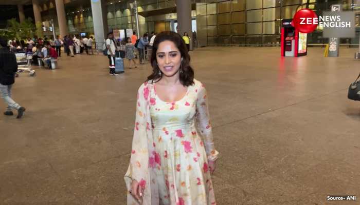 Dream Girl Actress Nushrratt Bharuccha Opts For Ethnic Look At Mumbai  Airport