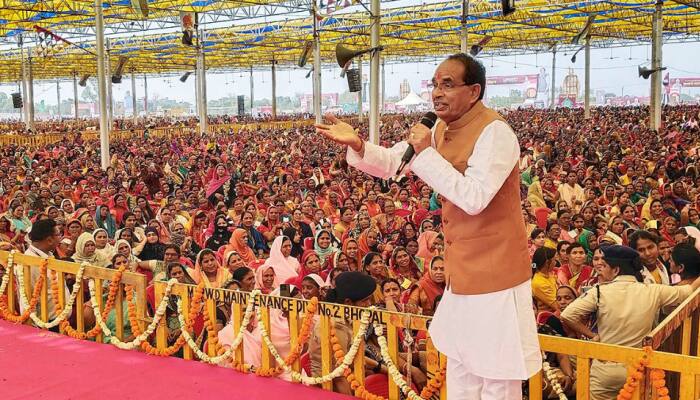 BJP To Fight MP Elections With Collective Leadership, 5 Leaders To Lead Jan Ashirwad Yatra Across State