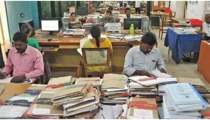 Retirement Age Of Central Govt Employees To Be Changed? Union Minister Says...