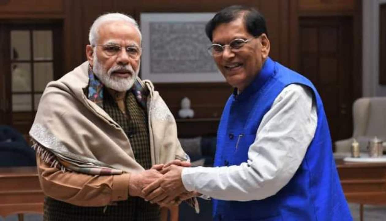Sulabh International Founder Bindeshwar Pathak Dies Aged 80; PM Modi Calls  It A Profound Loss | India News | Zee News