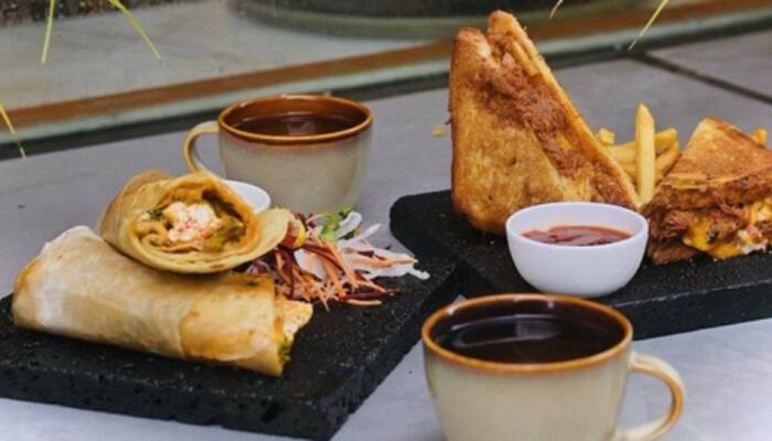 Enjoy A Delectable Special Lunch With Your Family At These Mumbai Eateries