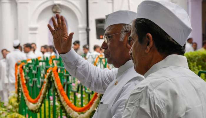 'Congress' Mindset': BJP Slams Kharge For Skipping Independence Day Function At Red Fort