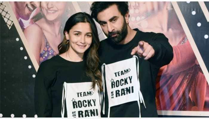 After Alia Bhatt’s Viral Lipstick Video, Netizens Call Out Ranbir Kapoor For Being ‘Toxic’, ‘Red Flag’