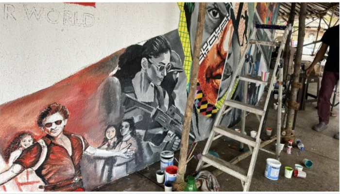 Jawan: Artist Creates Mesmerizing Wall Art In Front Of Shah Rukh Khan's Residence - Check Here