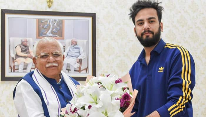 Elvish Yadav Meets Haryana CM Manohar Lal Khattar After Winning &#039;Bigg Boss OTT 2&#039;