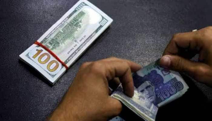 Pakistan In Crisis: Neighbor&#039;s Currency Drops Record Low At 299 Rupee Against The Dollar