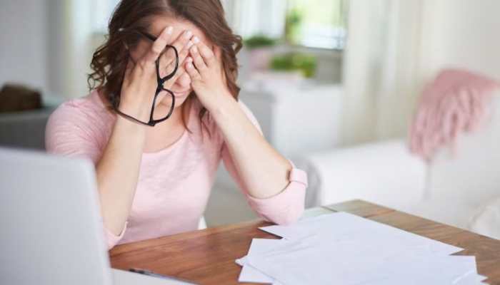 Exclusive: Feeling Like A Failure Despite Success? You Might Suffering From THIS Disease