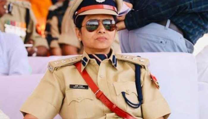 Success Story Of Preeti Chandra: The Inspiring Journey from Journalist to IPS Officer