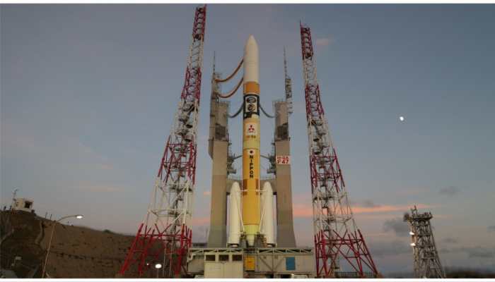 Japan Postpones Launch of Rocket Carrying Country's First Moon Lander