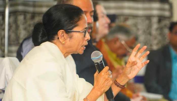 &#039;Ye Hai INDIA Ka Dam&#039;: Mamata Banerjee On Reduction Of LPG Prices Ahead Of Polls