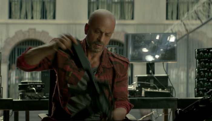 Jawan Trailer Starring &#039;Bald&#039; Shah Rukh Khan In Roaring Action Avatar Looks &#039;Blockbuster&#039; - Watch