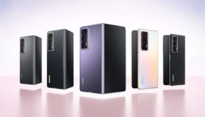 Honor Unveils Thinnest &amp; Lightest Foldable Smartphone 'Magic V2'; Check RAM, Storage, Display, More