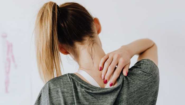 7 Effective Easy Home Exercises To Relieve Neck Pain