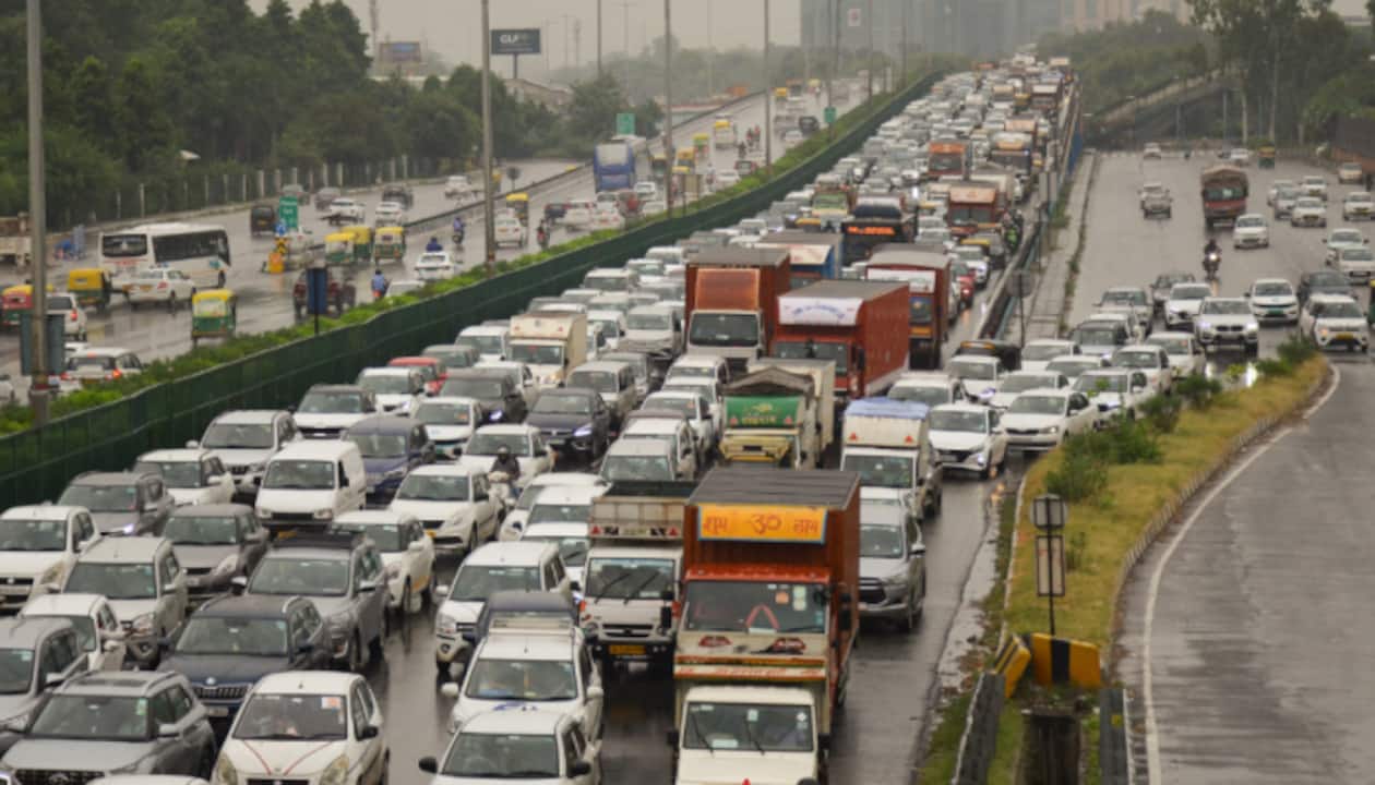 Gurugram Admin Requests Employees To Work from Home On 8th September Due To  G20 Traffic Restrictions | India News | Zee News