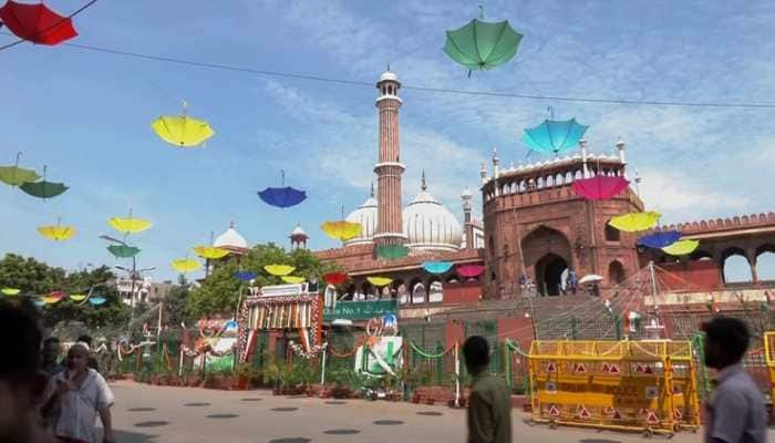 G20 Summit: Jama Masjid Area Decorated With Flowers, Bright Umbrellas