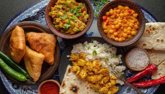 Traditional Snacks With A Healthy Touch: Check Out Food Trends For Festive Season 2023