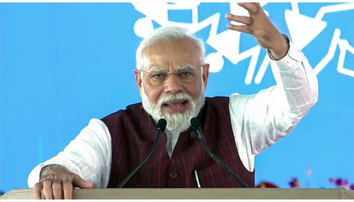 &#039;Rone-Dhone Ka Samay Bahut Hai&#039;, PM Modi Takes Dig At Oppn Ahead Of Special Session Of Parliament