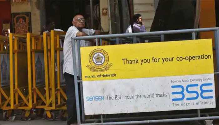 Sensex Falls 333 Points In Early Trade, Nifty Falls Nearly 100 Points