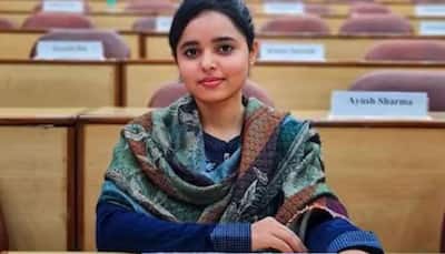 UPSC Success Story: Meerut Engineer Had Something Extra-Ordinary In Mind - Social Media Was A 'BIG NO' For Her...