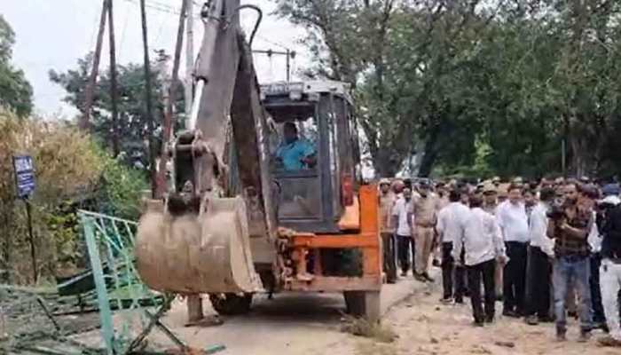 Bulldozer Action In Agra After Stone Pelting During Anti-Encroachment Drive In Agra&#039;s Dayalbagh