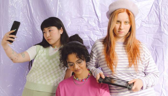 Dating Trends: 5 Ways Gen Z Women Are Redefining Dating Norms