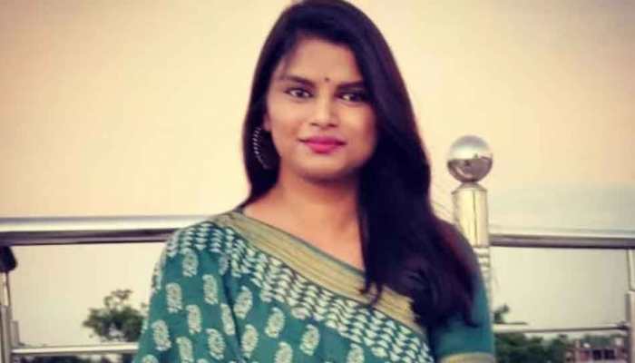 Meet Pratibha Verma, An IIT Delhi Graduate Who Left High Paying Telecom Sector Job To Become An IAS Officer - Inspiring Story Of UP Girl Who Got AIR 3rd In UPSC