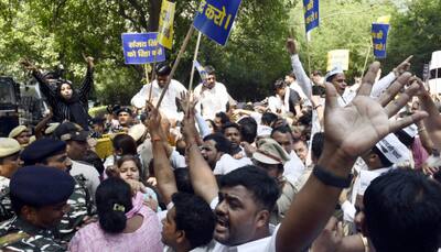 Sanjay Singh's Arrest: Delhi Police Crack Down On AAP Protesters, 100 Detained