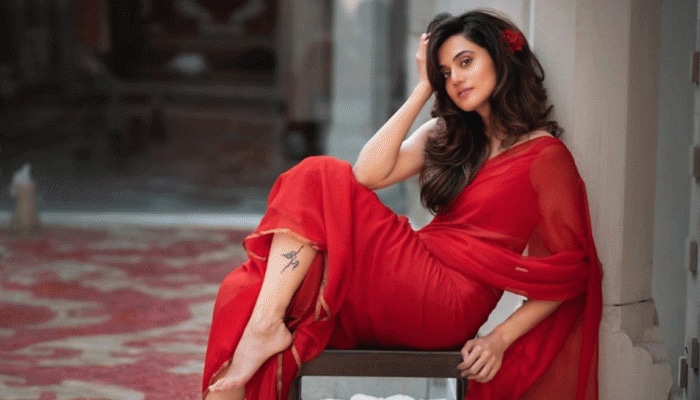 Taapsee Pannu Gets Irritated At Paps For Blocking Her Way, Says 'Please Move Otherwise'