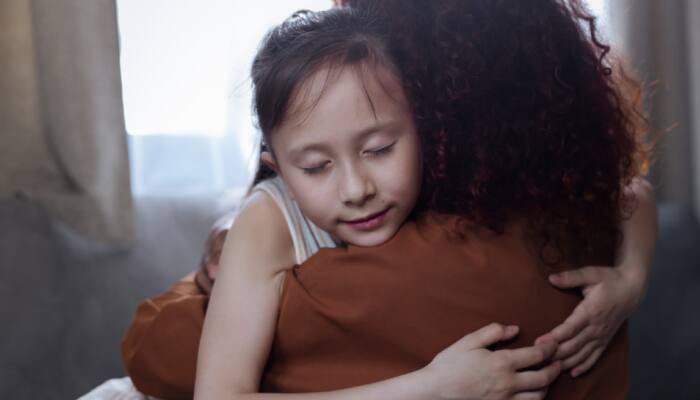 Helicopter Parenting Vs Free-Range Parenting: 7 Ways Parenting Style Impacts Your Kid's Mental Health